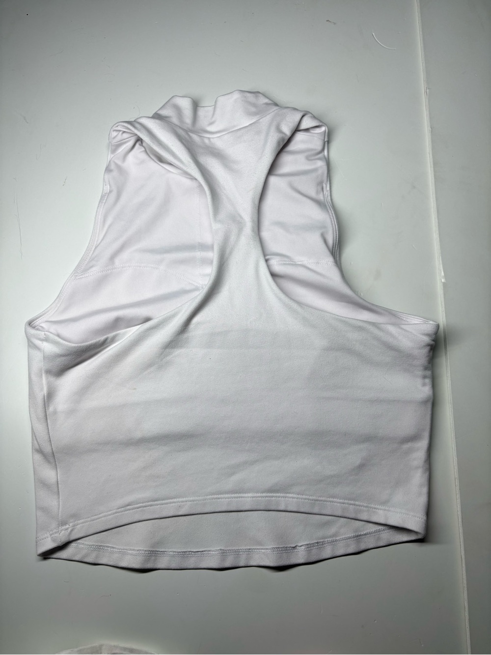 Alo White High Neck Cropped Tank | Athleisure Yoga Activewear 🤍 XS - Picture 3 of 4